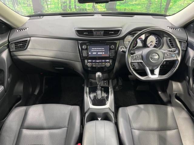 Nissan X-TRAIL 2017-09 183520-1