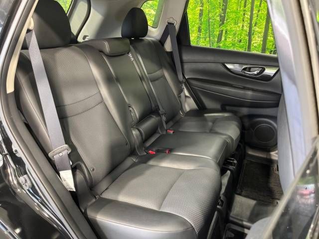 Nissan X-TRAIL 2017-09 183520-9