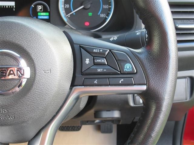 Nissan LEAF 2020-09 185683-20
