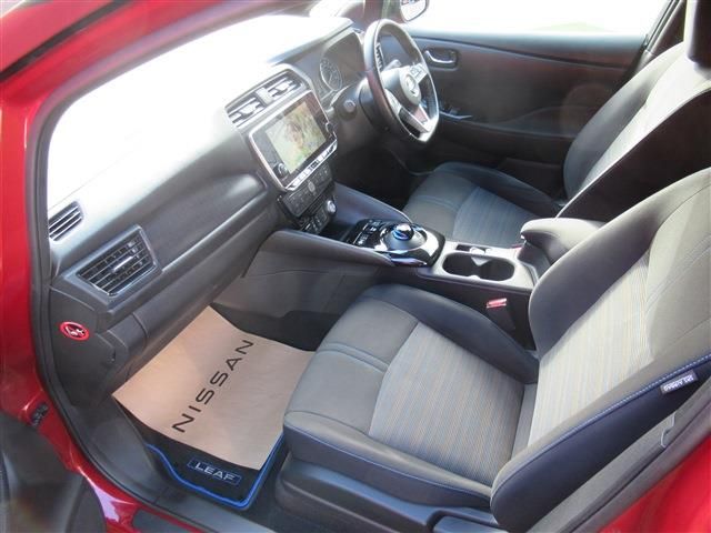 Nissan LEAF 2020-09 185683-5
