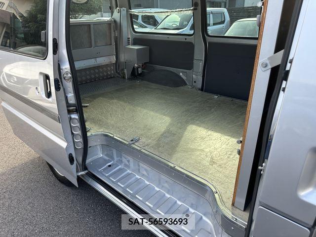 Mazda BONGO VAN 2009-06 348986-19