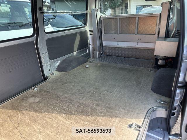 Mazda BONGO VAN 2009-06 348986-16