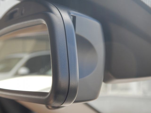 Bmw 2 SERIES 2019-05 15329-12