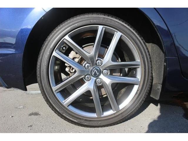 Lexus CT 2017-10 17651-8
