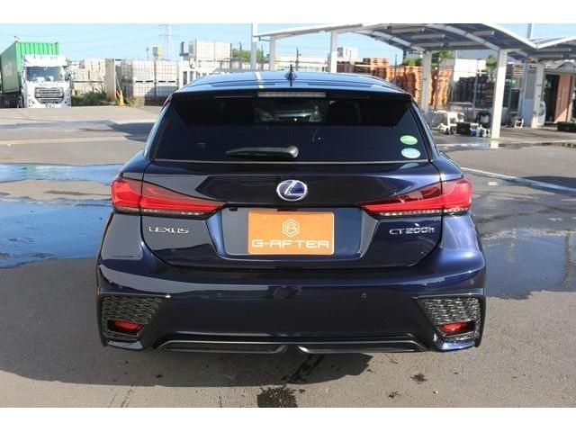 Lexus CT 2017-10 17651-3