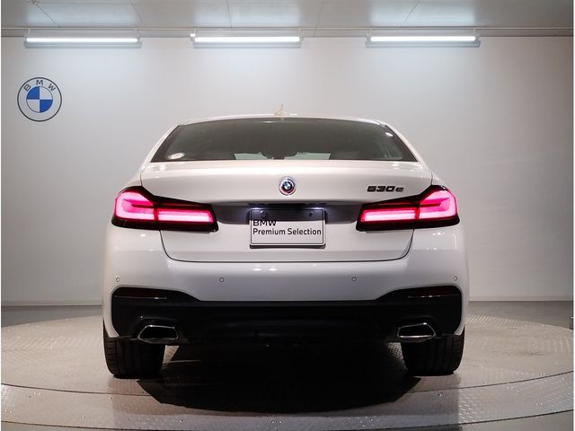 Bmw 5 SERIES 2023-01 14868-3