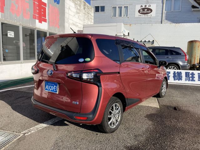 Toyota SIENTA 2016-06 193170-1