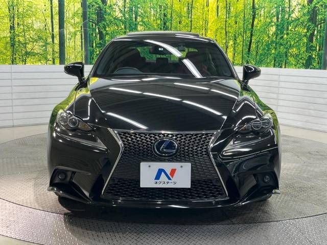 Lexus IS 2013-09 182424-14