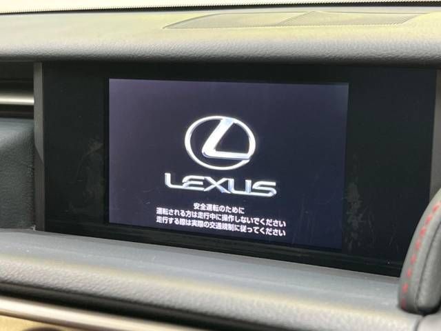 Lexus IS 2013-09 182424-2