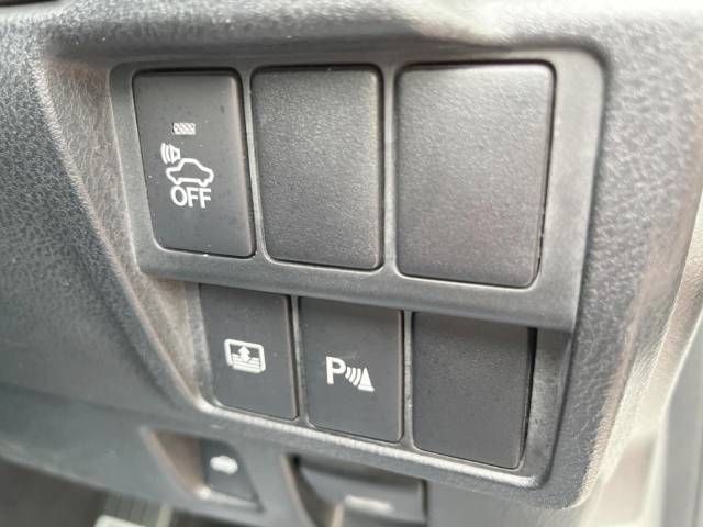 Lexus IS 2014-03 9305-6