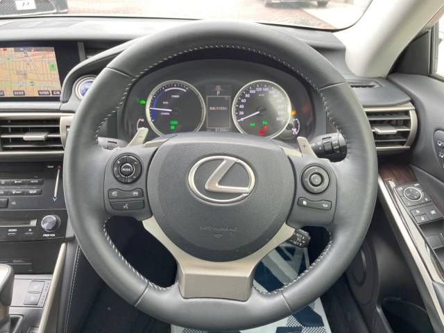 Lexus IS 2014-03 9305-11