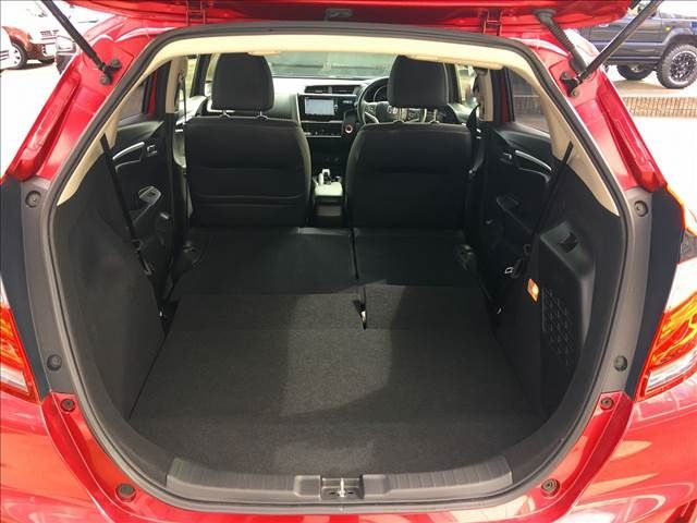 Honda FIT HYBRID 2017-12 9970-6