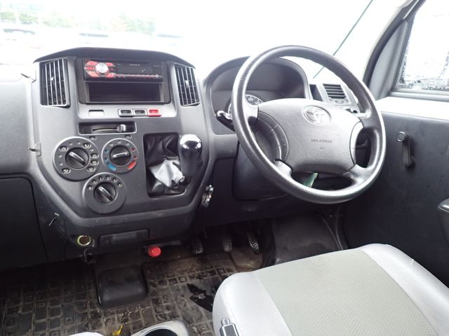 Toyota TOWNACE VAN 2015-10 13588-1