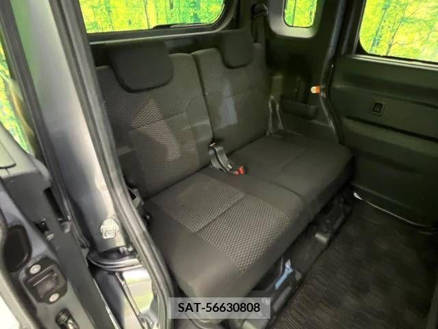 Toyota Pixis Mega 2018-08 281428-9