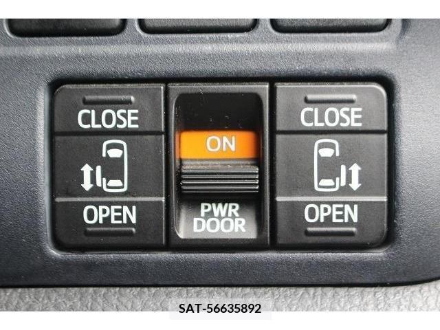 Toyota NOAH 2014-11 231119-4