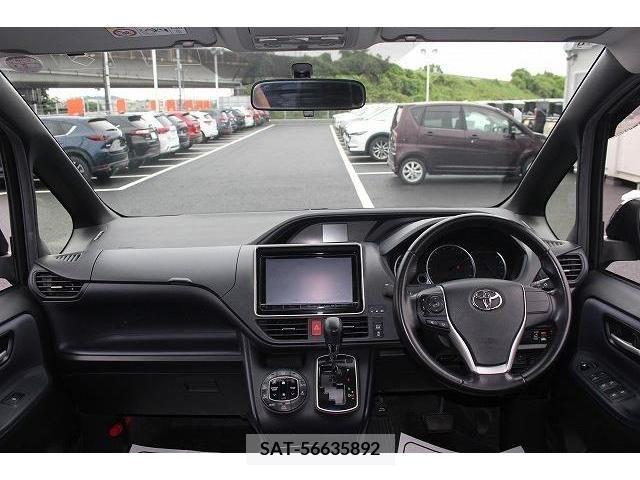 Toyota NOAH 2014-11 231119-15