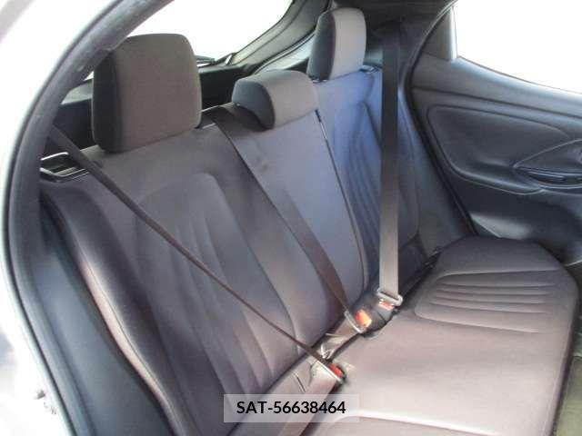 Toyota YARIS 2020-04 386279-10