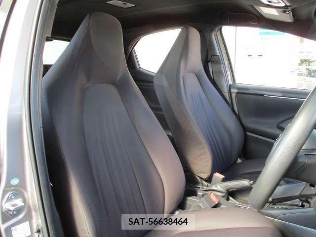 Toyota YARIS 2020-04 386279-8