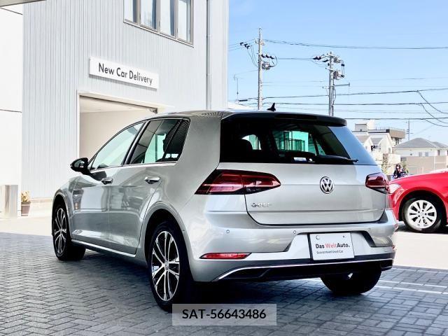 VolksWagen GOLF 2019-09 215555-8