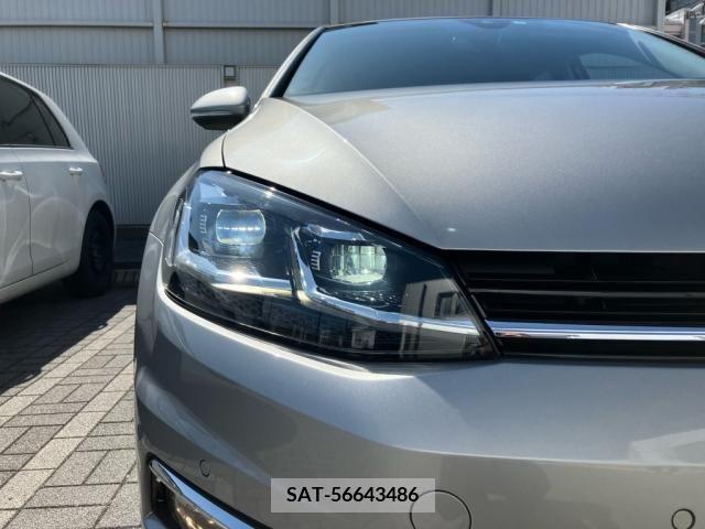 VolksWagen GOLF 2019-09 215555-10