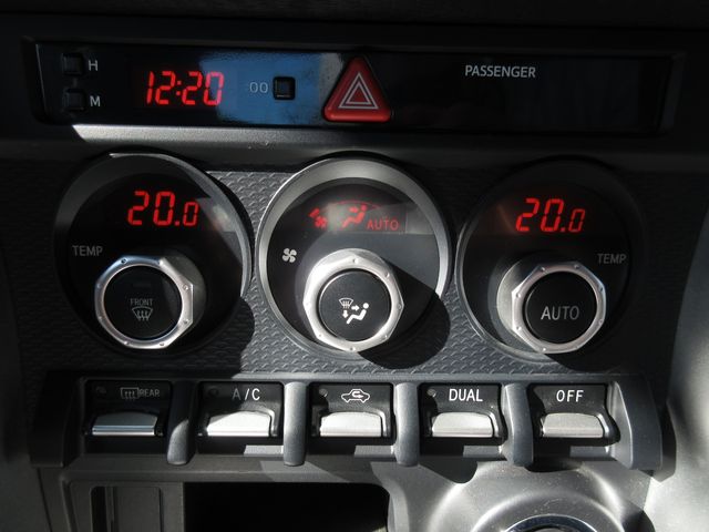 Toyota 86 2016-01 191898-17