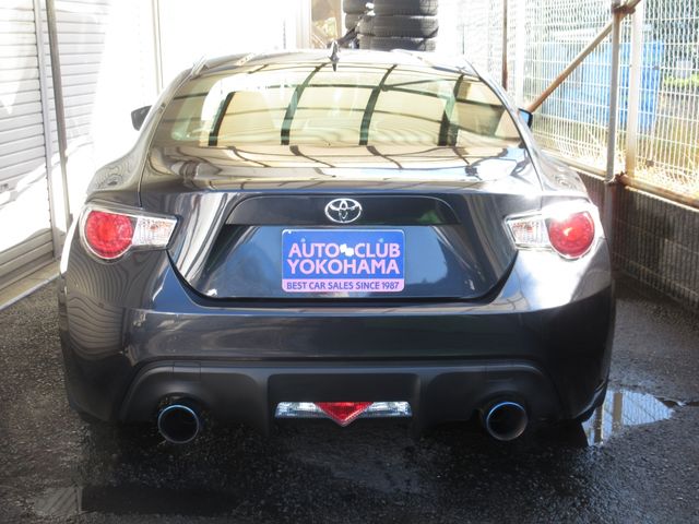 Toyota 86 2016-01 191898-21
