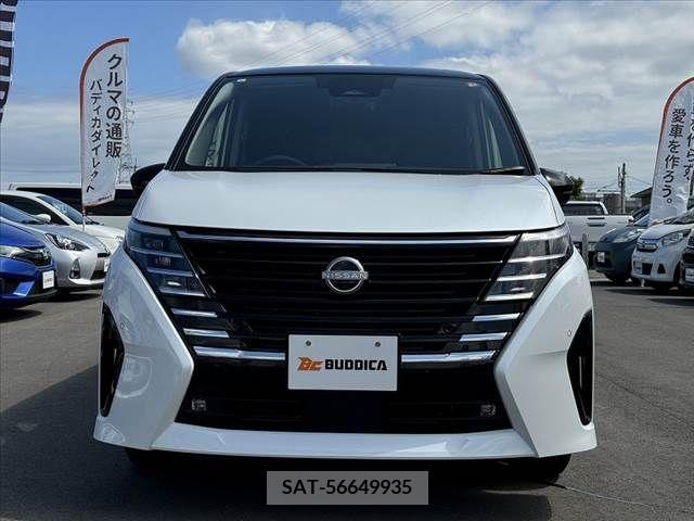 Nissan SERENA 2023-07 332967-9