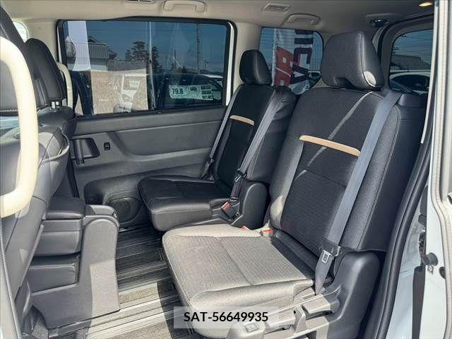 Nissan SERENA 2023-07 332967-19