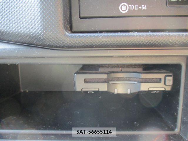 Hino DUTRO 2018-03 267689-14