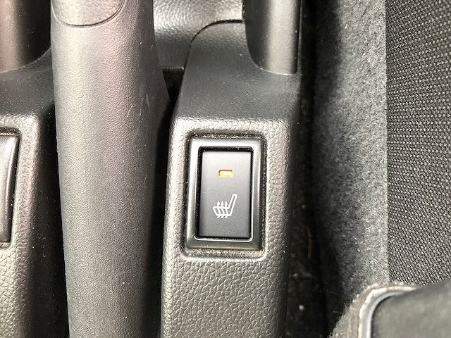 Suzuki SWIFT 2018-01 181826-23