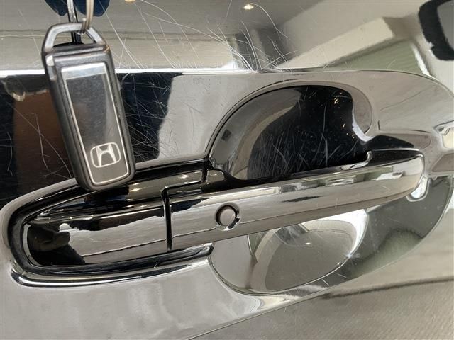 Honda N BOX 2021-11 190723-19