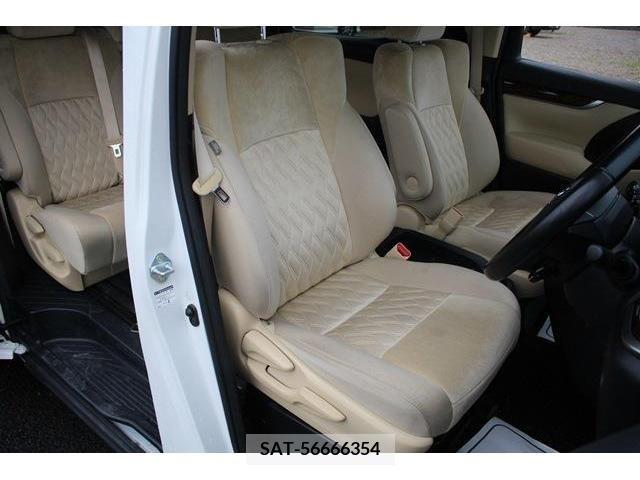Toyota VELLFIRE 2019-07 386006-12