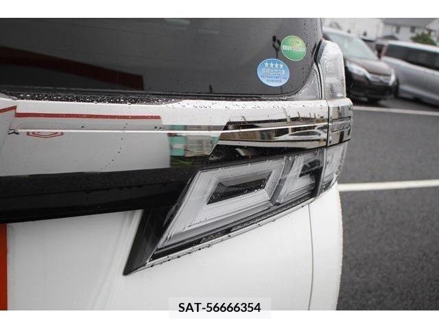 Toyota VELLFIRE 2019-07 386006-11