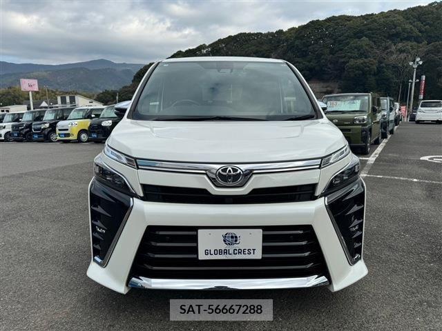 Toyota VOXY 2021-01 223815-5