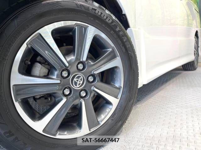 Toyota VOXY 2018-10 289202-14