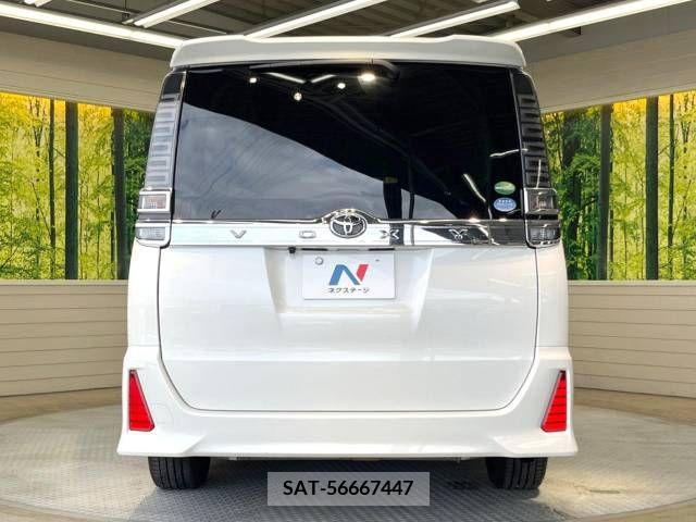 Toyota VOXY 2018-10 289202-16