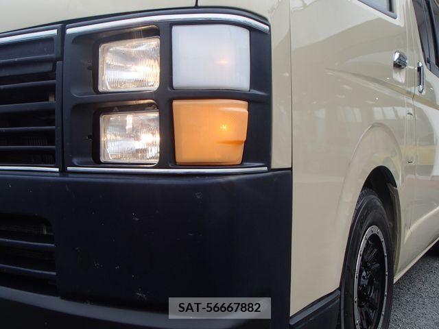 Toyota REGIUSACE VAN 2009-06 324478-7