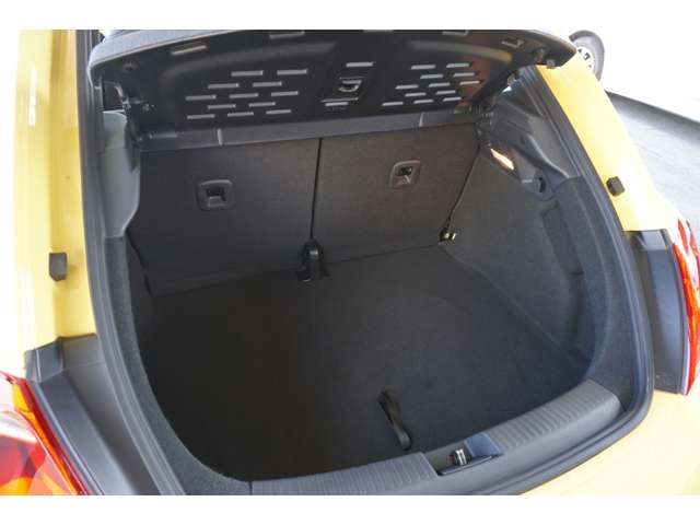 VolksWagen THE BEETLE 2015-07 5877-19