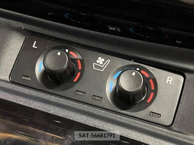 Toyota ALPHARD 2023-03 378911-8