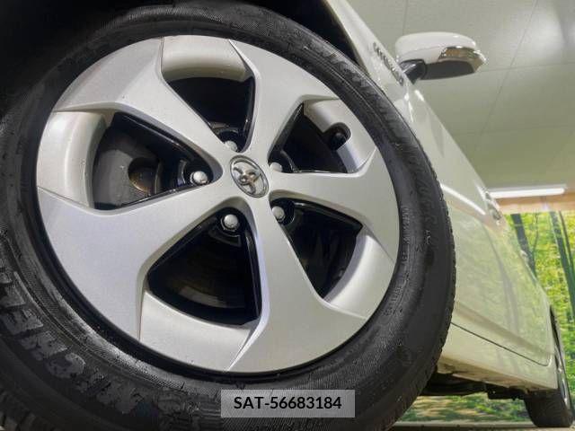 Toyota PRIUS 2012-07 281954-9