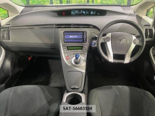 Toyota PRIUS 2012-07 281954-1
