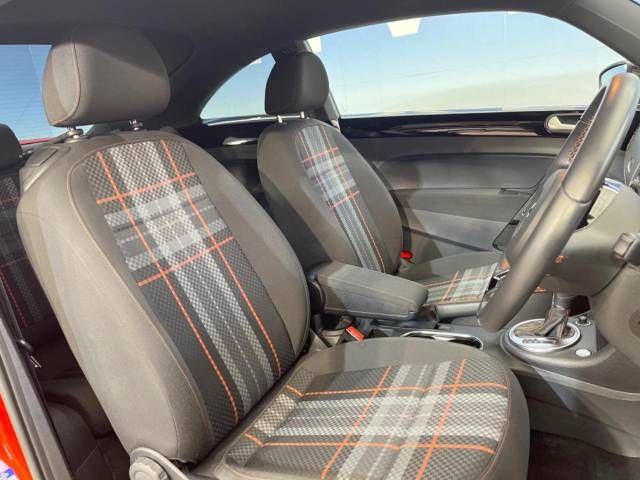 VolksWagen THE BEETLE 2015-10 195597-7