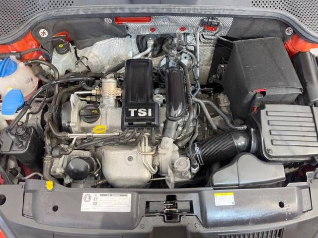 VolksWagen THE BEETLE 2015-10 195597-19