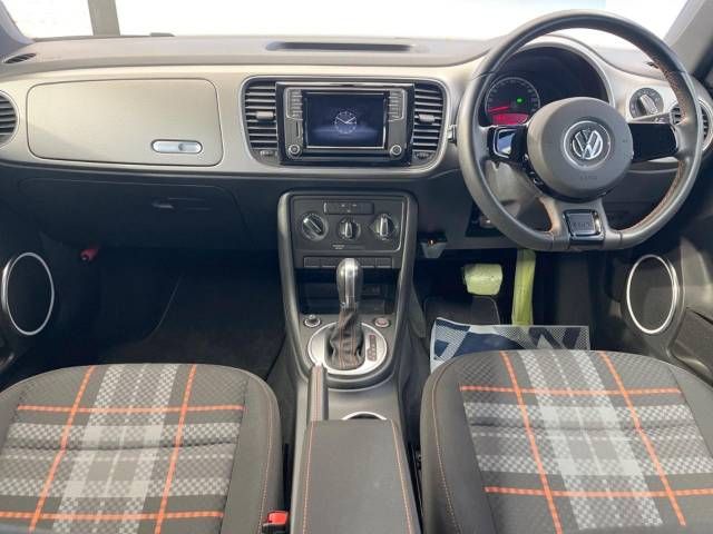 VolksWagen THE BEETLE 2015-10 195597-1