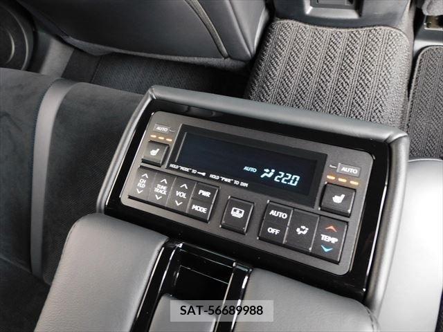 Lexus GS F 2019-06 391835-13