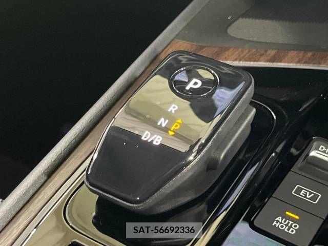 Nissan AURA 2021-08 349689-19