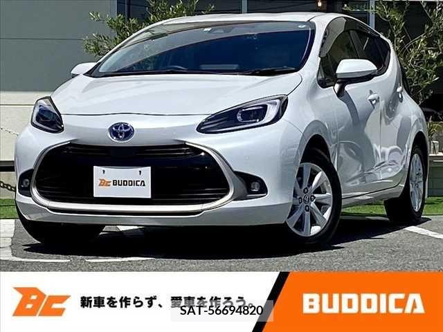 Toyota AQUA 2022-01 261956-0