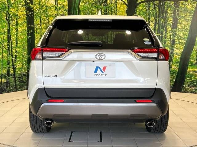 Toyota RAV4 2020-11 182143-15