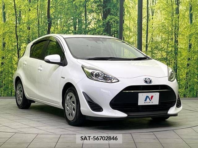 Toyota AQUA 2017-08 314333-16