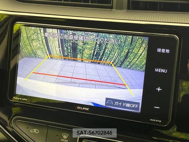 Toyota AQUA 2017-08 314333-4